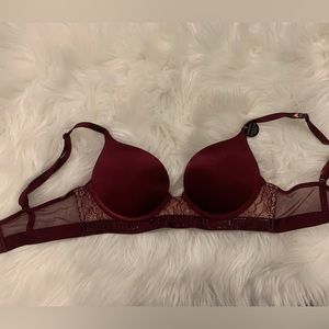 Plum/purple Bombshell push-up bra —NEW with tags!!